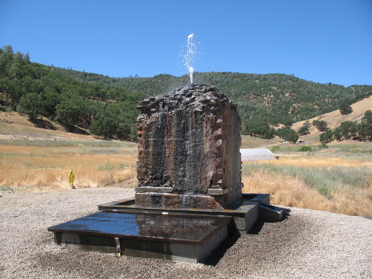 Completed geyser feature in action