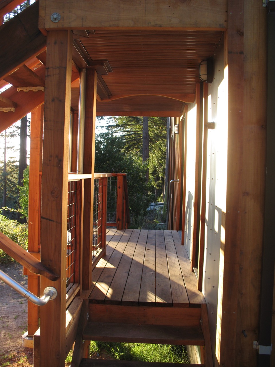 Lower deck 1