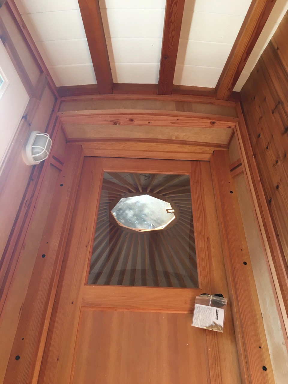 Entryway detail 2