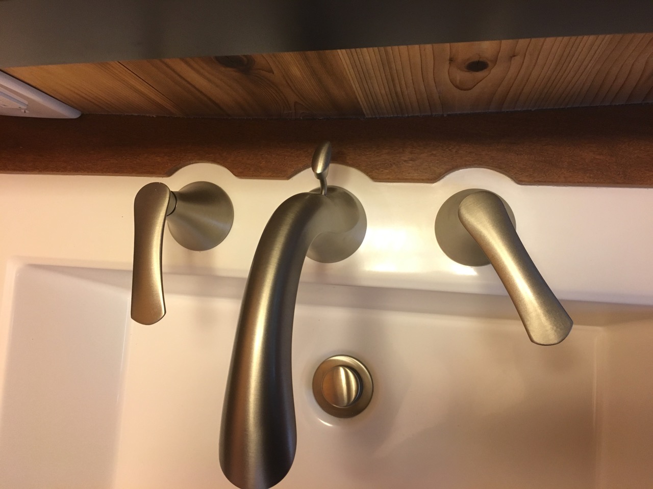 Vanity detail 2